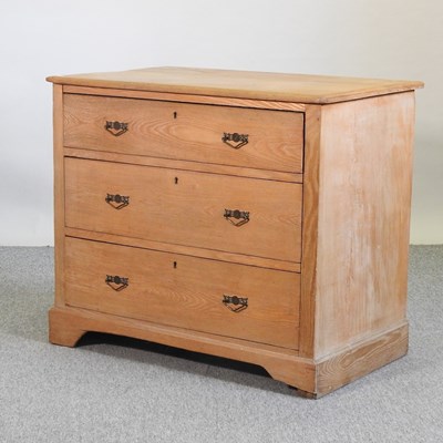 Lot 460 - A pitch pine chest