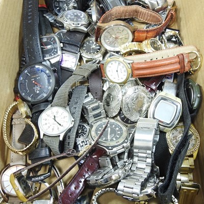 Lot 63 - A collection of vintage wristwatches
