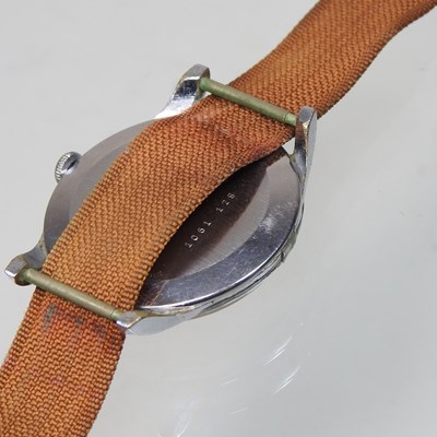 Lot 42 - A 1970's Enicar steel cased gentleman's wristwatch