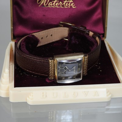 Lot 86 - A vintage Bulova wristwatch