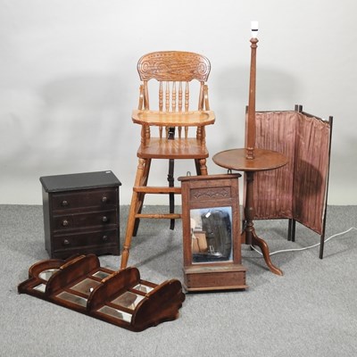 Lot 413 - A child's high chair