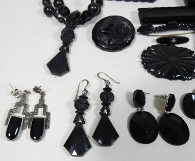 Lot 14 - A collection of Victorian and later jet jewellery