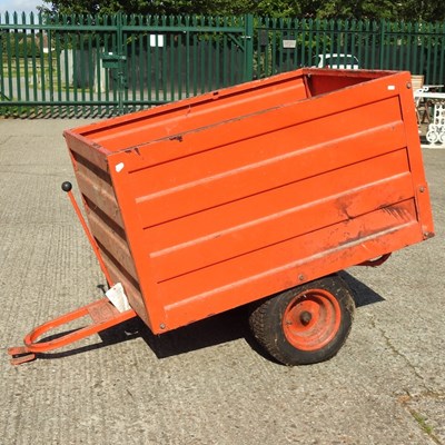 Lot 323 - A Grasshopper garden trailer