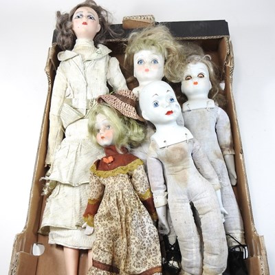 Lot 205 - A collection of early 20th century dolls