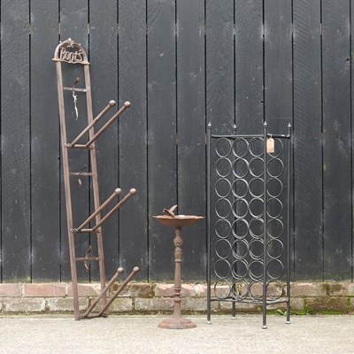 Lot 341 - A cast iron bird bath