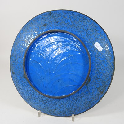 Lot 217 - An early 20th century Chinese cloisonne dish