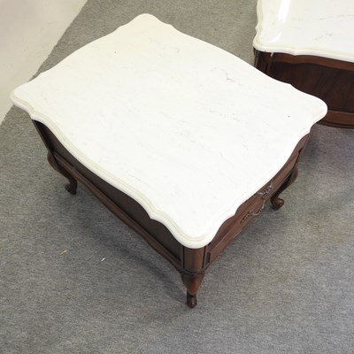 Lot 456 - A pair of marble top bedside tables
