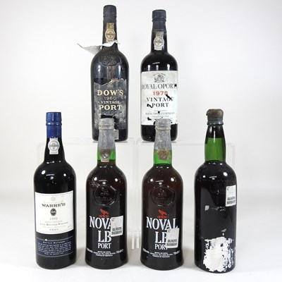 Lot 282 - A bottle of Royal Oporto 1978 vintage port