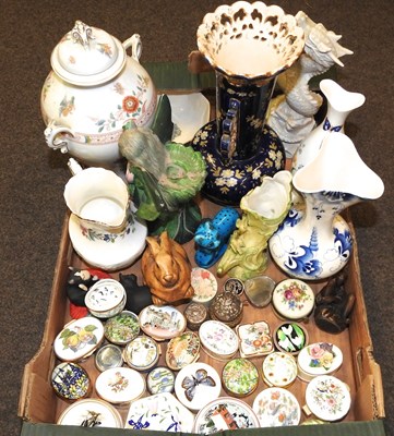 Lot 187 - A collection of 19th century and later china