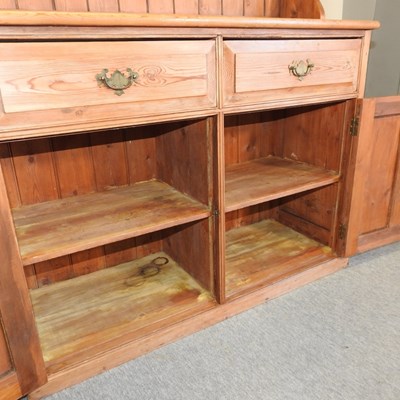Lot 418 - An antique pine dresser