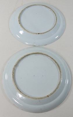 Lot 227 - A collection of 18th/19th century Chinese porcelain plates