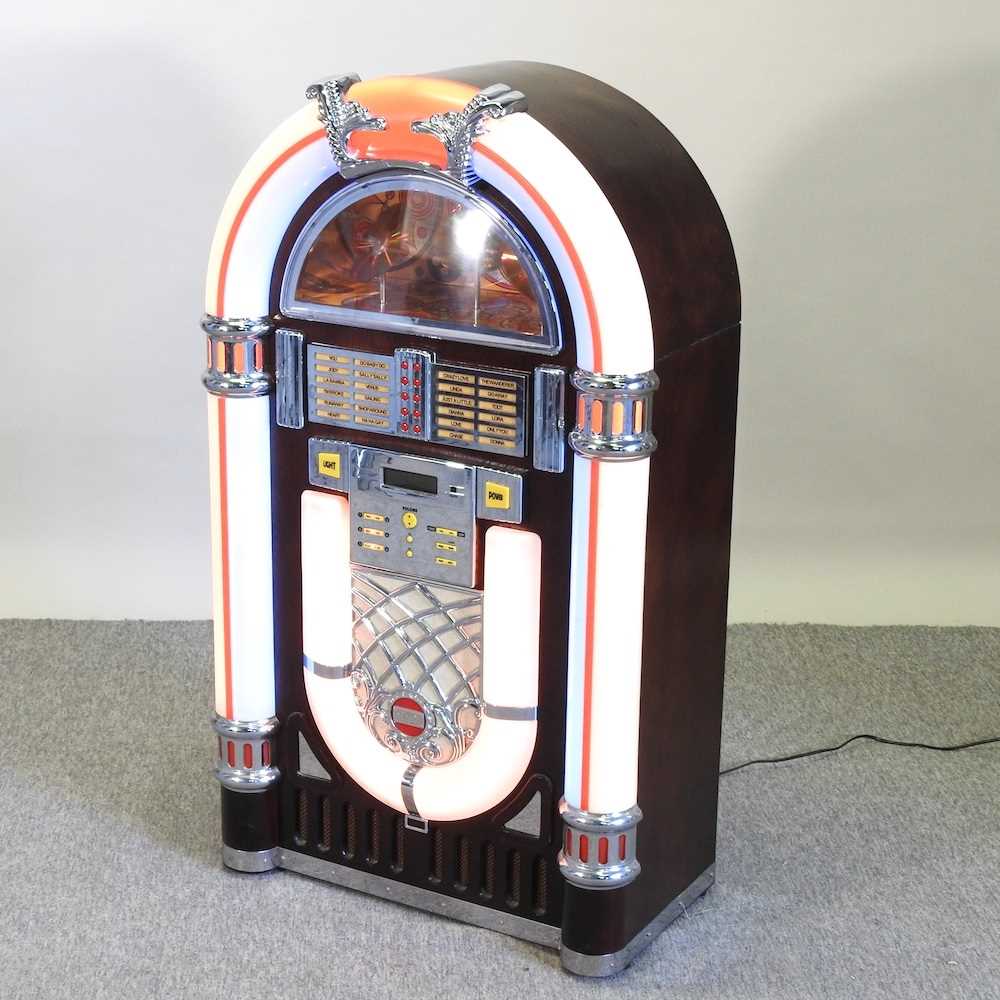 Lot 671 - A Classic Jukebox style CD player