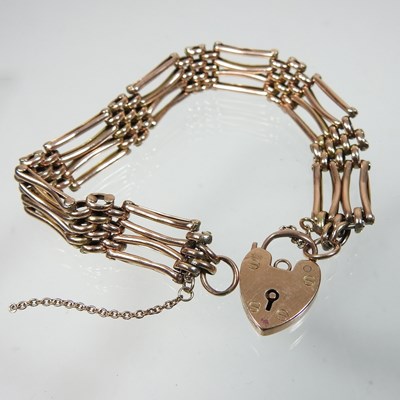 Lot 42 - A 9 carat gold link bracelet