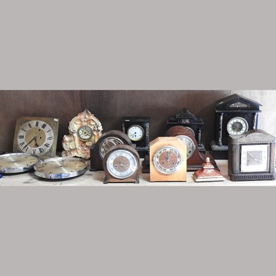 Lot 218 - A collection of various mantel clocks