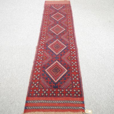 Lot 642 - A Turkish kelim