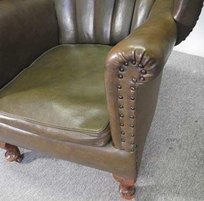 Lot 610 - An early 20th century porter's chair