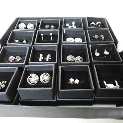 Lot 6 - A collection of pairs of earrings