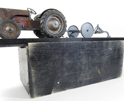 Lot 180 - A 1950's Ferguson Tractor Demonstration Model salesman's scale model tractor