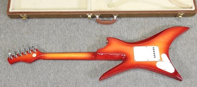Lot 636 - A Hondo H2 electric guitar