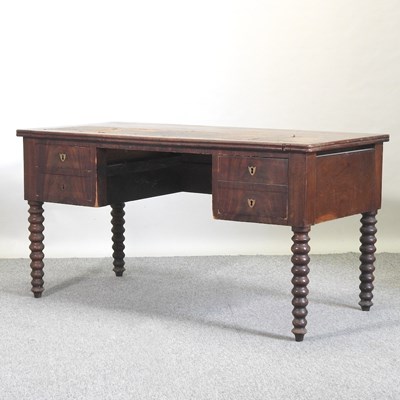 Lot 739 - A 19th century mahogany desk