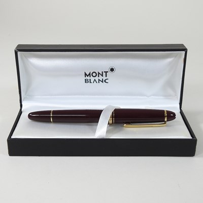 Lot 277 - A Mont Blanc Meisterstuck fountain pen