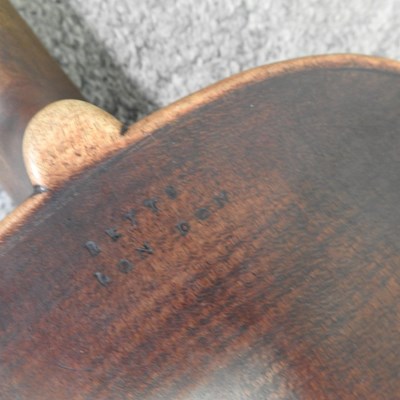 Lot 116 - An early 20th century violin