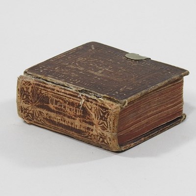 Lot 159 - A 17th century miniature thumb Bible