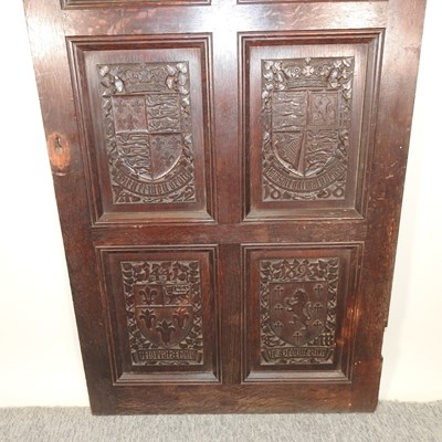 Lot 38 - An early 20th century continental carved oak door