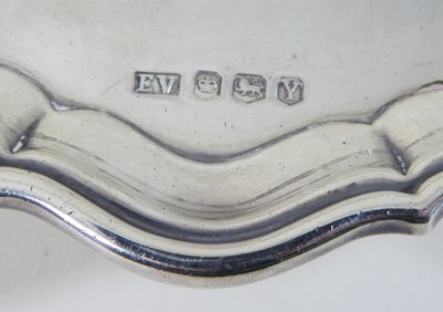 Lot 29 - A modern silver salver
