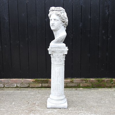 Lot 438 - A reconstituted stone head