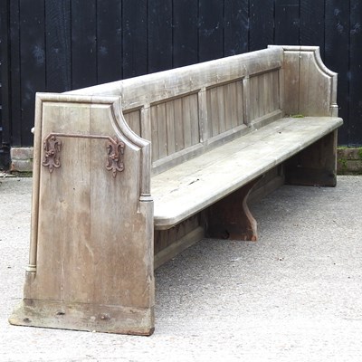 Lot 487 - A Victorian pew