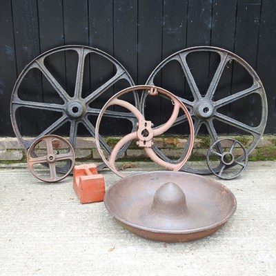 Lot 402 - A pair of iron cart wheels