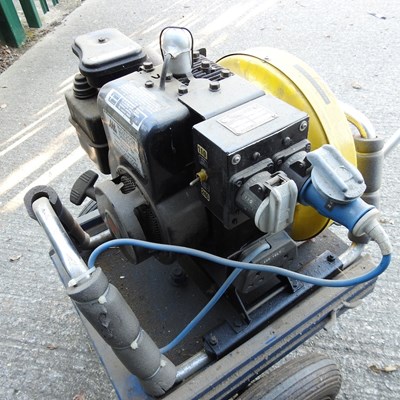 Lot 412 - A McCulloch petrol generator