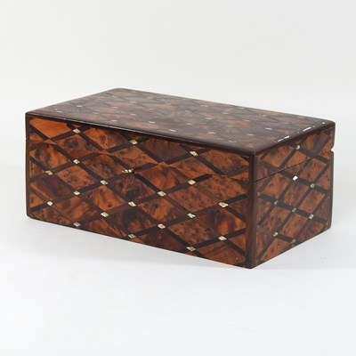 Lot 176 - A hand made parquetry box
