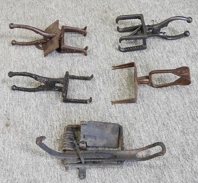 Lot 456 - A collection of 19th century iron traps