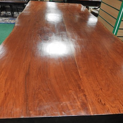 Lot 361 - A rare African camelthorn dining table