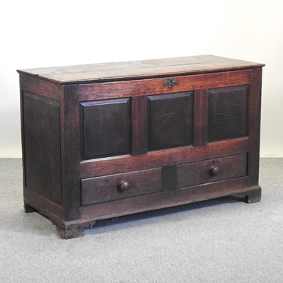 Lot 463 - An 18th century oak mule chest