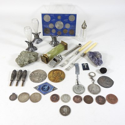 Lot 96 - A collection of silver, jewellery and coins