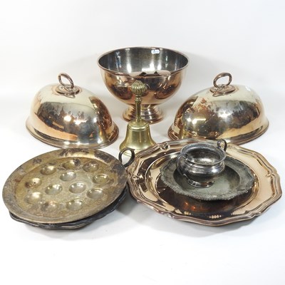 Lot 157 - A collection of silver plated items