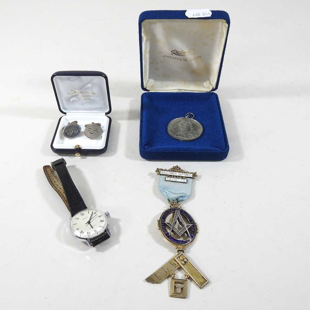 Lot 30 - A collection of Masonic items