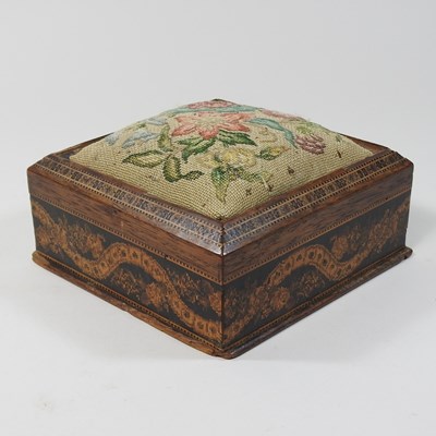 Lot 15 - A Victorian Tunbridgeware pin cushion