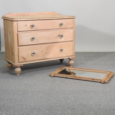 Lot 402 - A Victorian pine chest of drawers