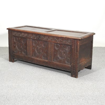 Lot 659 - An 18th century oak coffer