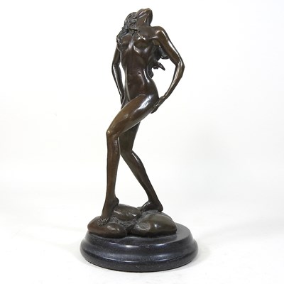 Lot 219 - A bronze figure of a standing nude lady