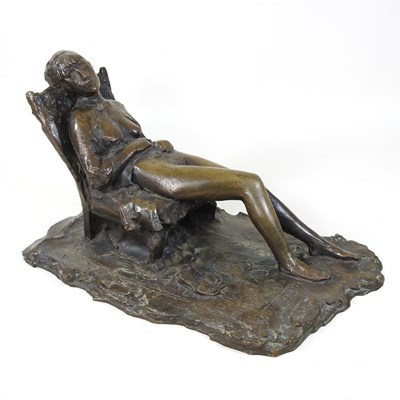 Lot 25 - A bronze figure of a nude