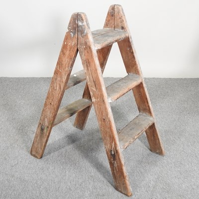 Lot 406 - A set of wooden steps