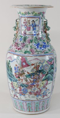 Lot 53 - An early 20th century Chinese porcelain famille verte vase