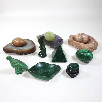 Lot 20 - A collection of hardstone ornaments