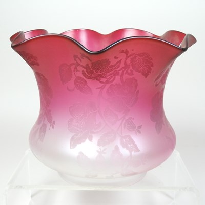 Lot 100 - A red glass oil lamp shade