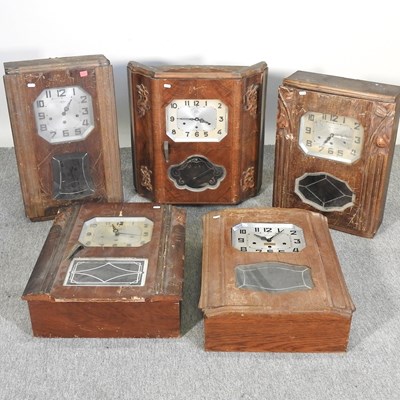 Lot 251 - A collection of five wall clocks